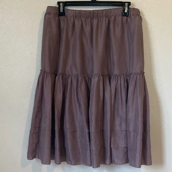 100% Silk Skirt - Picture 7 of 7